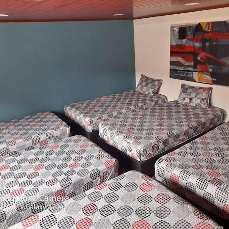 La Parada Del Tren Hostel Bogotá Zewnętrze zdjęcie