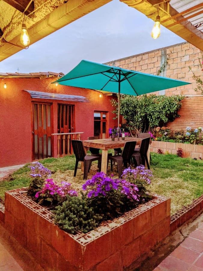 La Parada Del Tren Hostel Bogotá Zewnętrze zdjęcie