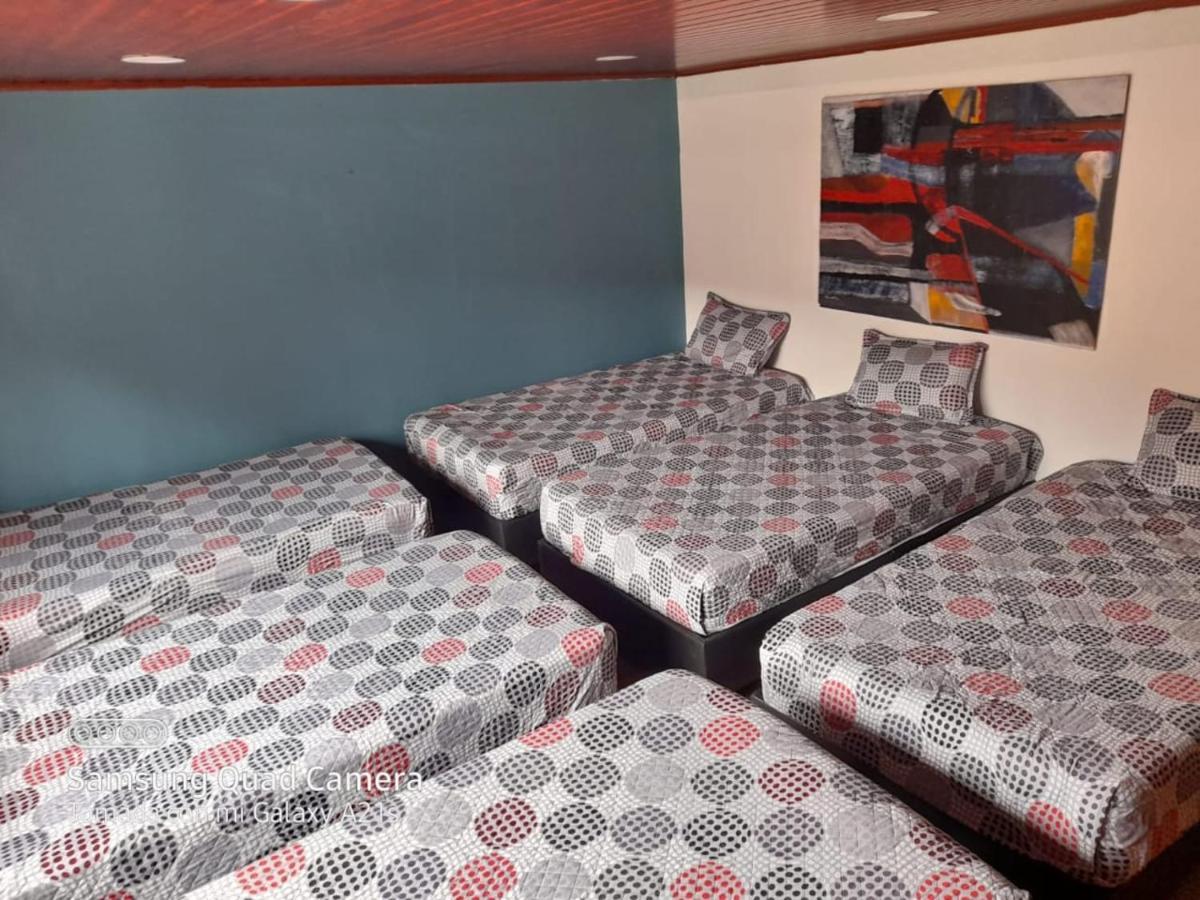 La Parada Del Tren Hostel Bogotá Zewnętrze zdjęcie